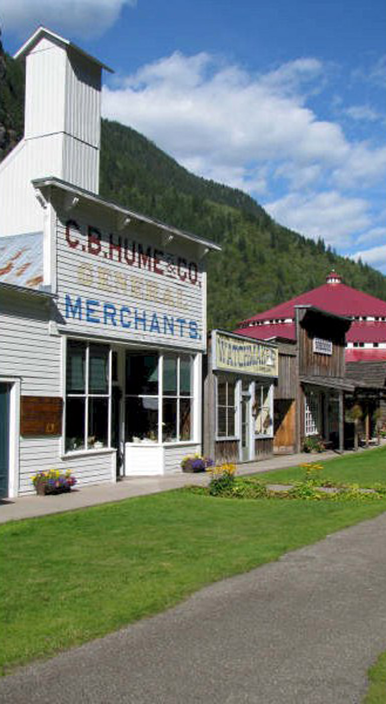 Glorious Ghost Town - Canada's History